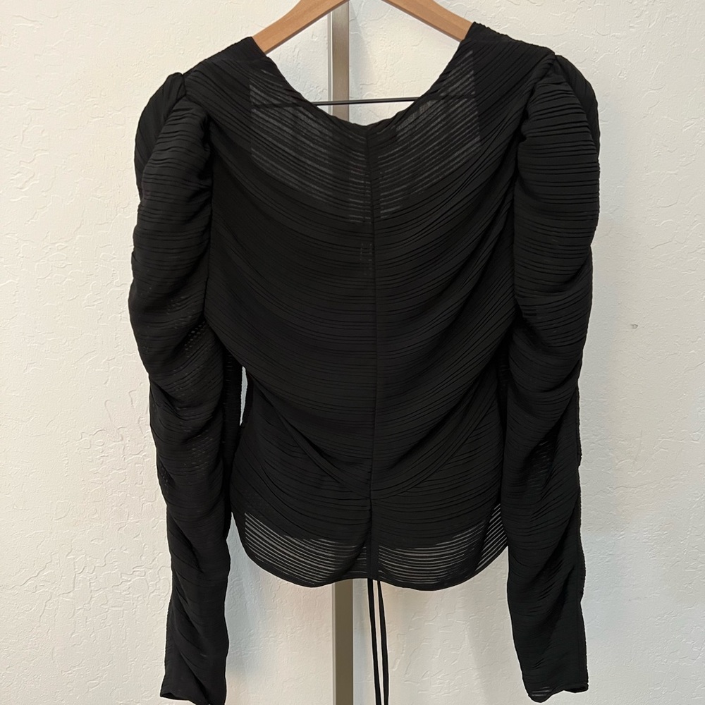 Frame Gathered Ruched Keyhole Tie Neck Puff Long Sleeve Top - Picture 11 of 15